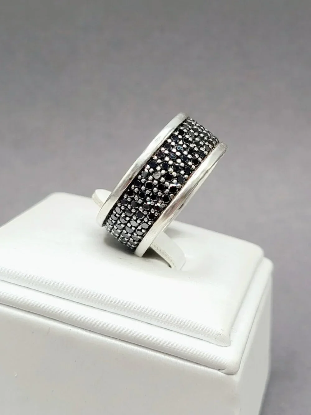 David Yurman Streamline Four Row Ring w/ Pavé Black Diamonds - Size 10 - RARE